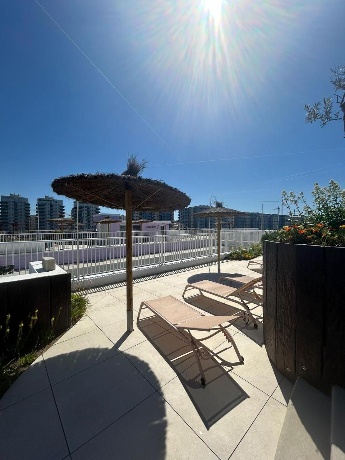 Marina Club Luxury Private Studio With Pool And Incredible Views Gibraltar Exterior foto
